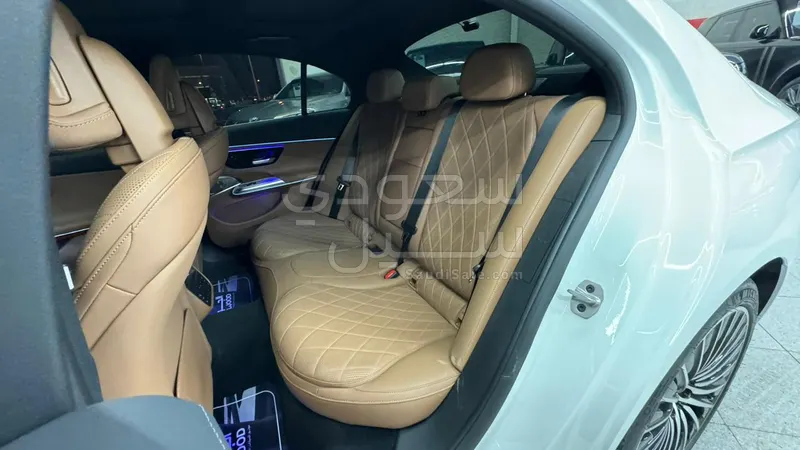 2024 مرسيدس - بنز إي 450