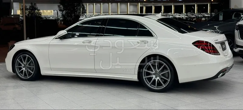 2018 مرسيدس - بنز إس 560