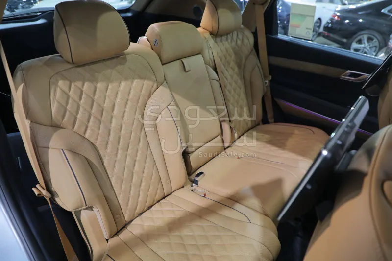 2023 جينيسيس جي في 80