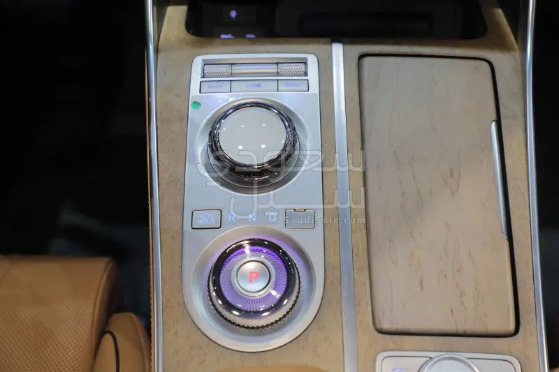 2023 جينيسيس جي في 80