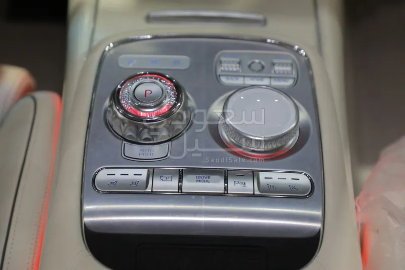 2024 جينيسيس جي 90