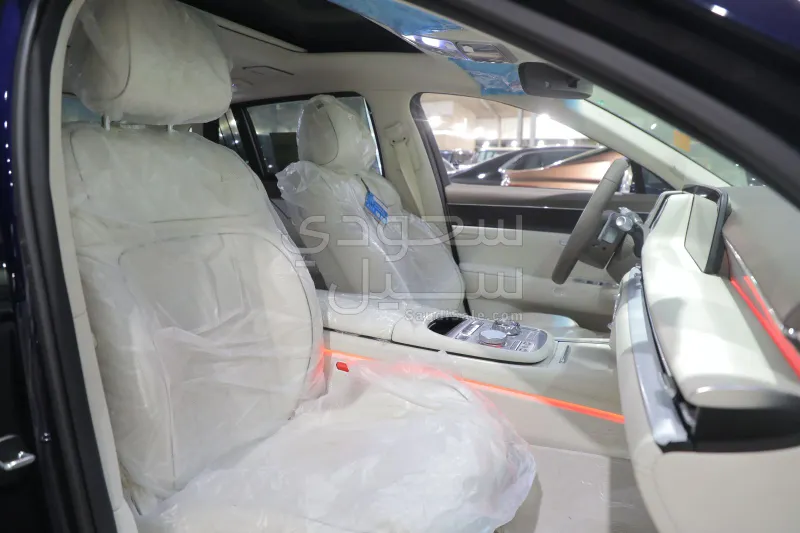 2024 جينيسيس جي 90