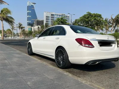 2016 مرسيدس - بنز سي 300