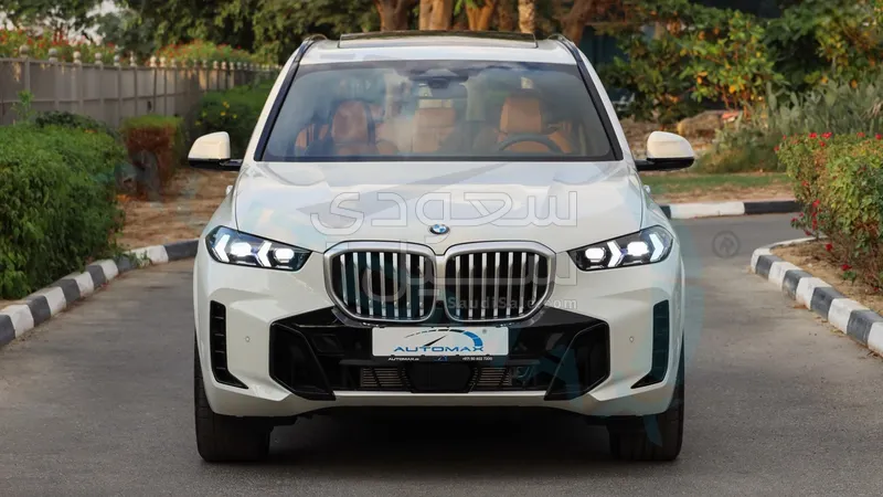 2025 بي ام دبليو الفئة اكس 5 إم كت