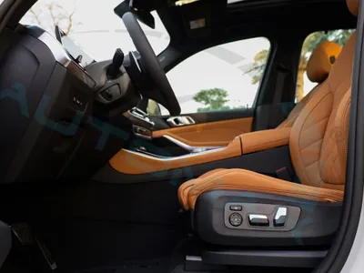 2025 بي ام دبليو الفئة اكس 5 إم كت