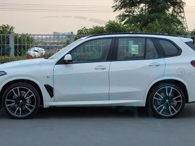 2025 بي ام دبليو الفئة اكس 5 إم كت