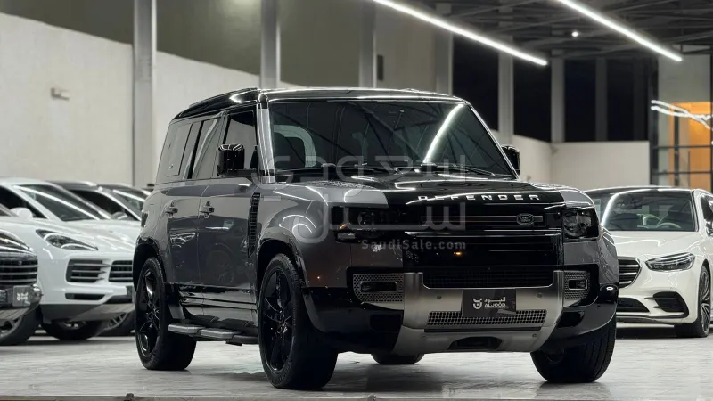 2023 لاند روفر ديفيندر 110