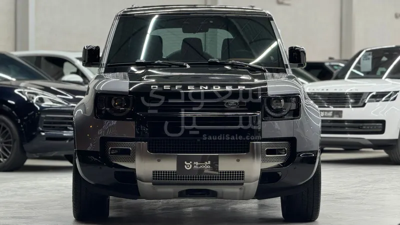 2023 لاند روفر ديفيندر 110