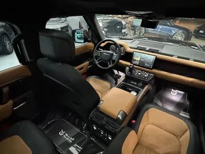 2023 لاند روفر ديفيندر 110