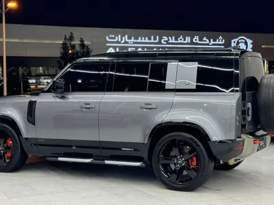 2023 لاند روفر ديفيندر 110
