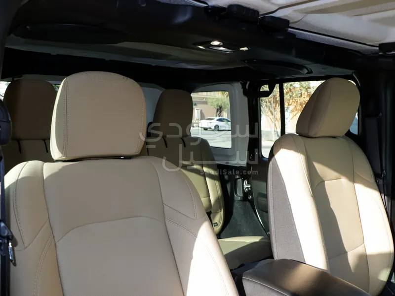 2019 جييب رانجلر سبورت