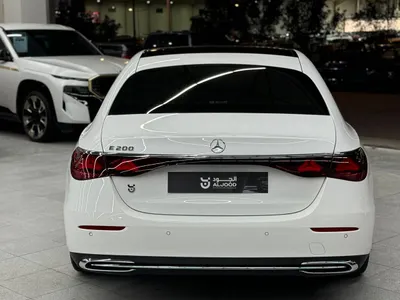 2024 مرسيدس - بنز إي 200