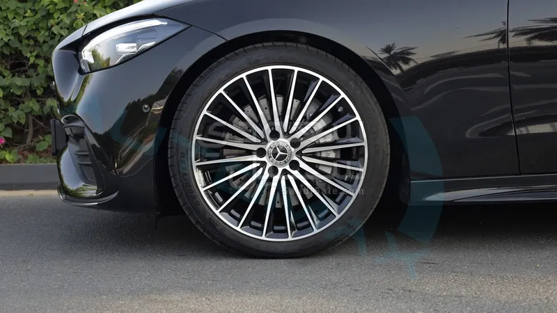 2026 مرسيدس - بنز سي 200 أي إم جي