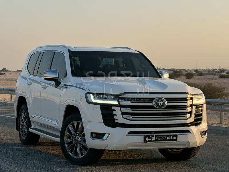 2024 تويوتا لاند كروزر في اكس ار