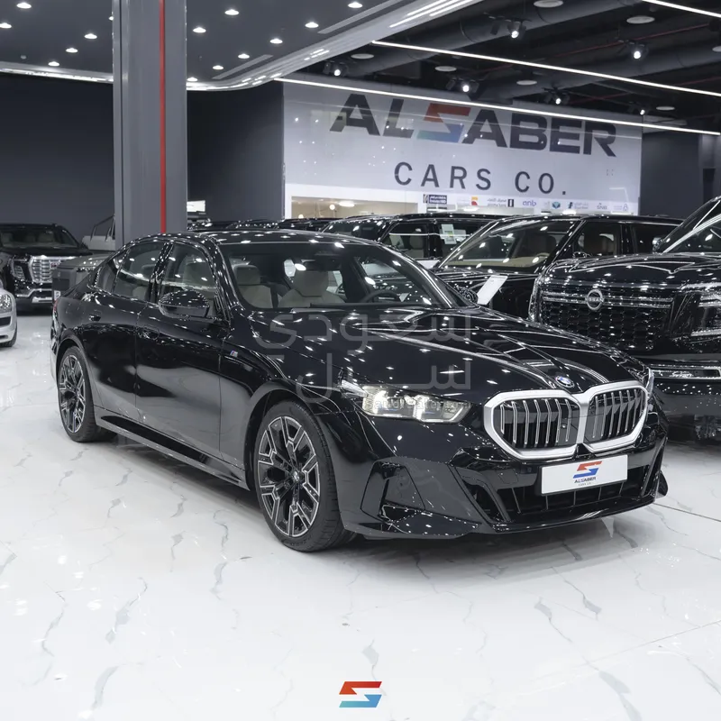 2026 بي ام دبليو الفئة الخامسة 520 أي