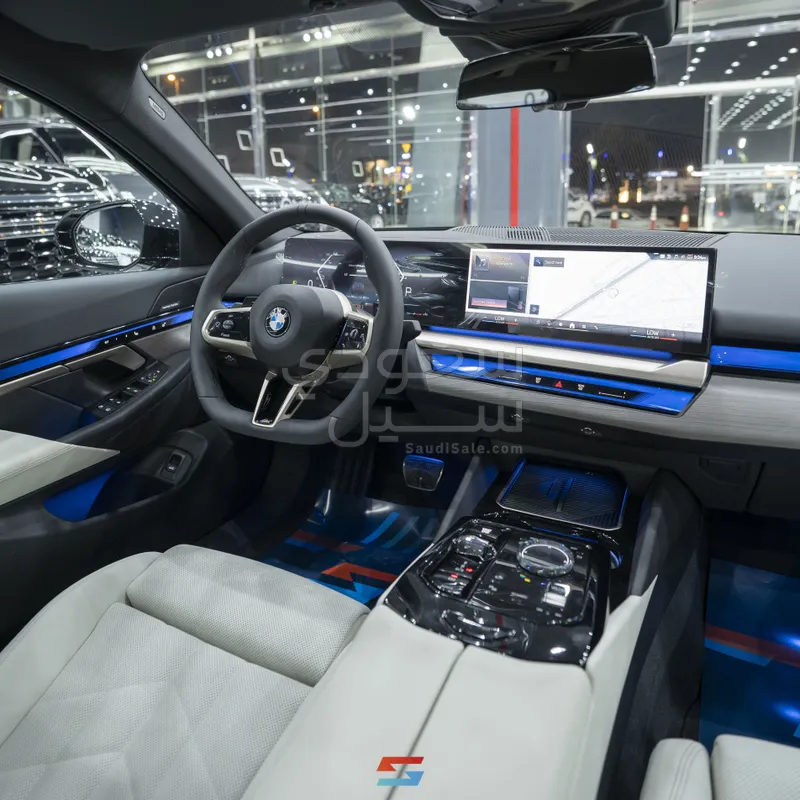 2026 بي ام دبليو الفئة الخامسة 520 أي