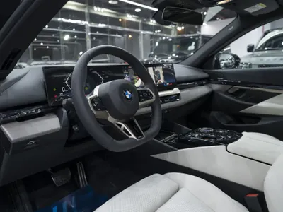 2026 بي ام دبليو الفئة الخامسة 520 أي