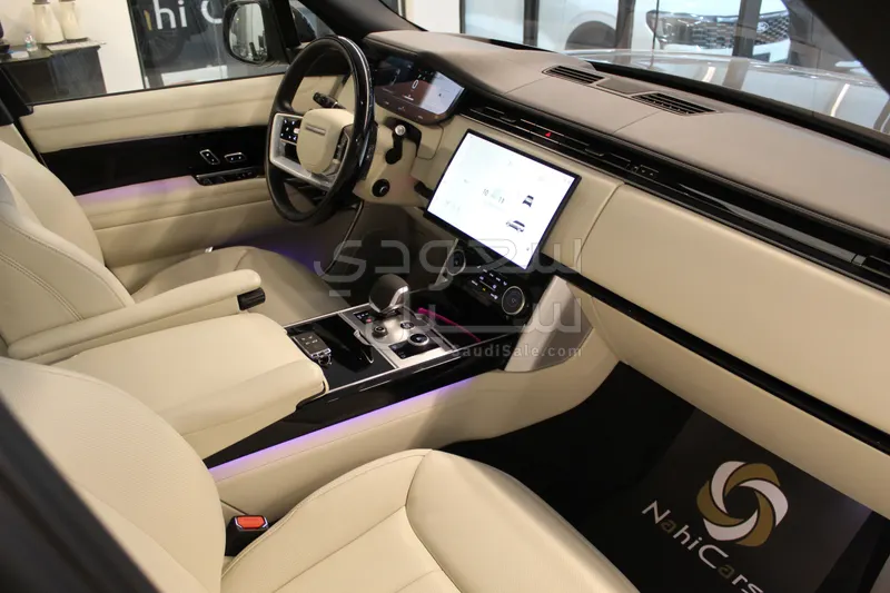 2023 لاند روفر رينج روفر اوتوبيوغرافي