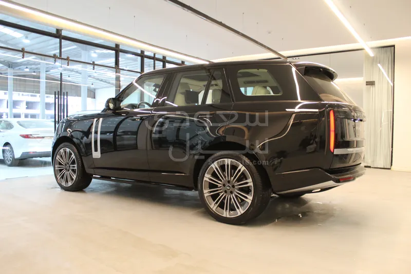 2023 لاند روفر رينج روفر اوتوبيوغرافي