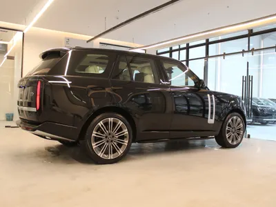 2023 لاند روفر رينج روفر اوتوبيوغرافي