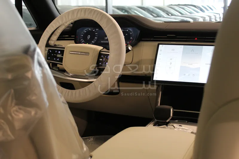 2026 لاند روفر رينج روفر اتش اس اي