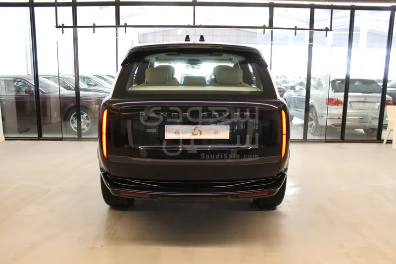 2026 لاند روفر رينج روفر اوتوبيوغرافي