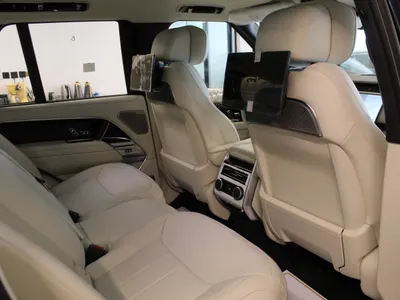 2026 لاند روفر رينج روفر اوتوبيوغرافي