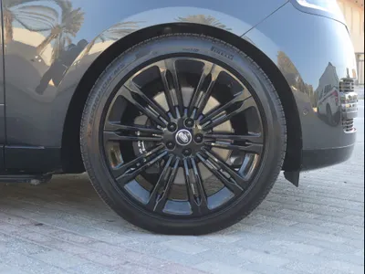 2025 لاند روفر رينج روفر اوتوبيوغرافي