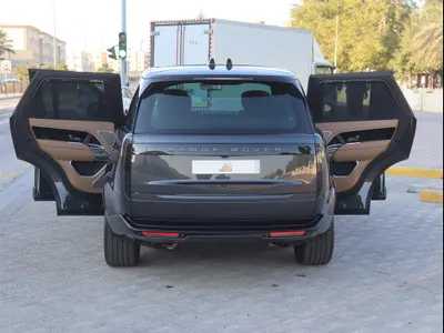 2025 لاند روفر رينج روفر اوتوبيوغرافي