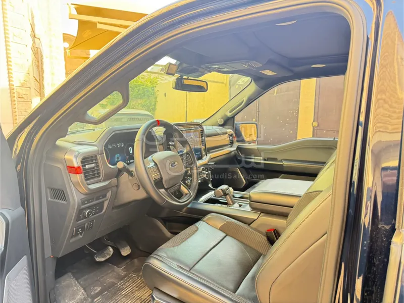 2022 فورد اف 150 رابتور