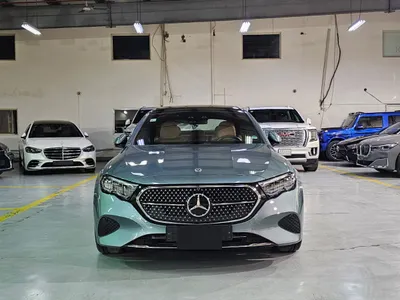 2025 مرسيدس - بنز إي 200