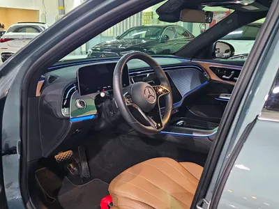 2025 مرسيدس - بنز إي 200