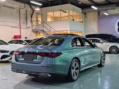 2025 مرسيدس - بنز إي 200