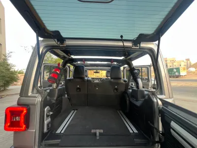 2019 جييب رانجلر نايت ايجل