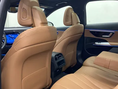 2025 مرسيدس - بنز إي 200