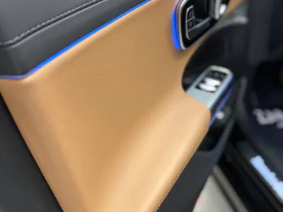 2025 مرسيدس - بنز إي 200