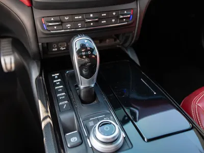 2018 مازيراتي جيبلي اس