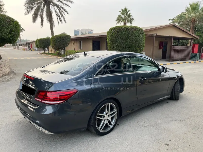 2016 مرسيدس - بنز إي 320