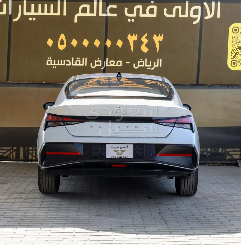 2025 هيونداي النترا