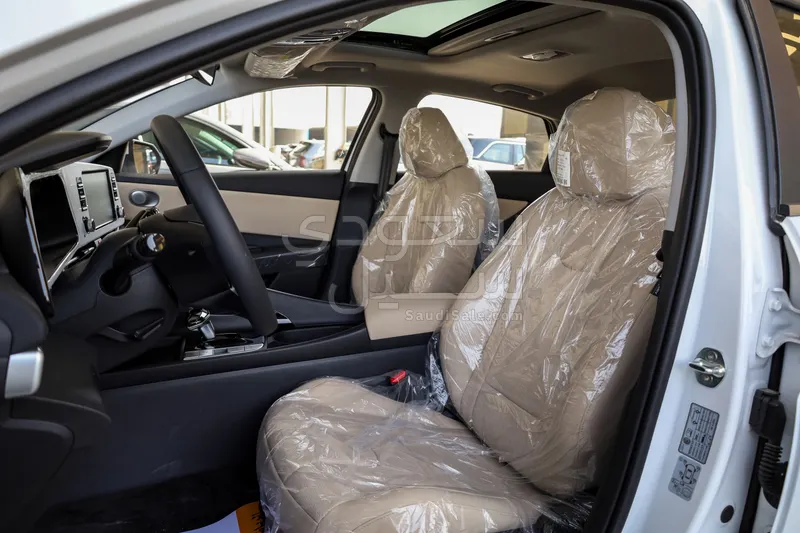 2025 هيونداي النترا