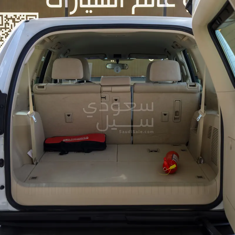 2023 تويوتا برادو تي اكس ال