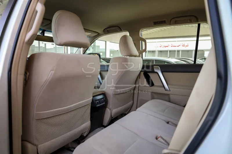 2023 تويوتا برادو تي اكس ال