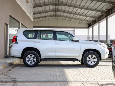 2023 تويوتا برادو تي اكس ال