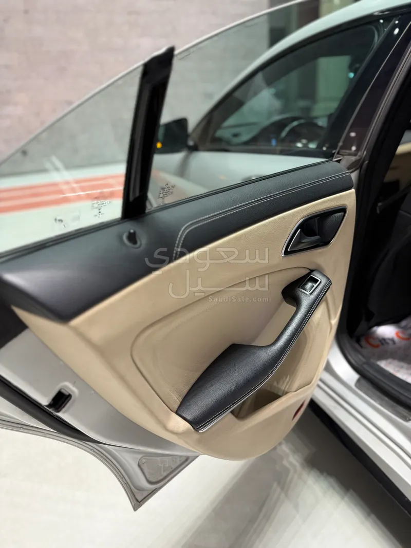 2018 مرسيدس - بنز سي إل أي أي إم جي 45