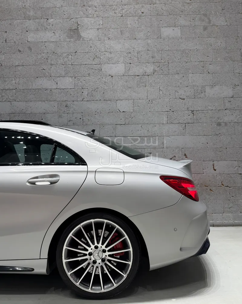 2018 مرسيدس - بنز سي إل أي أي إم جي 45