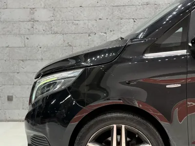 2015 مرسيدس - بنز في 220