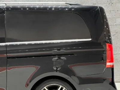 2015 مرسيدس - بنز في 220