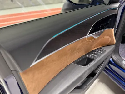 2019 اودي اي 8 ال 55تي اف اس أي