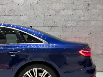 2019 اودي اي 8 ال 55تي اف اس أي