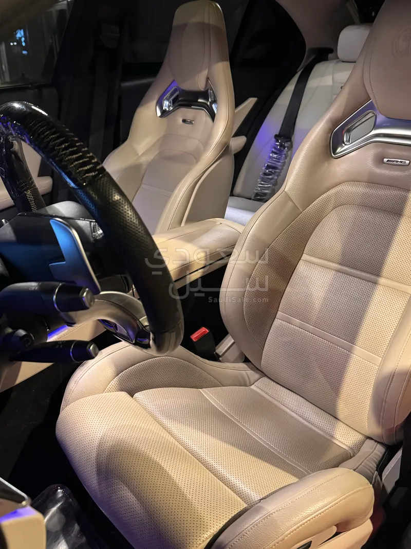 2017 مرسيدس - بنز إي 300